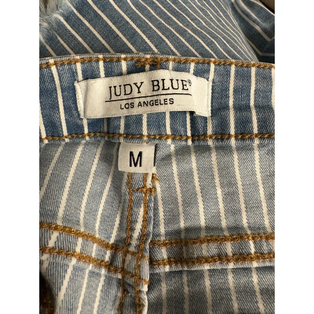 Judy Blue Kya White Striped Denim Stretch Shorts Size Medium - Picture 8 of 10